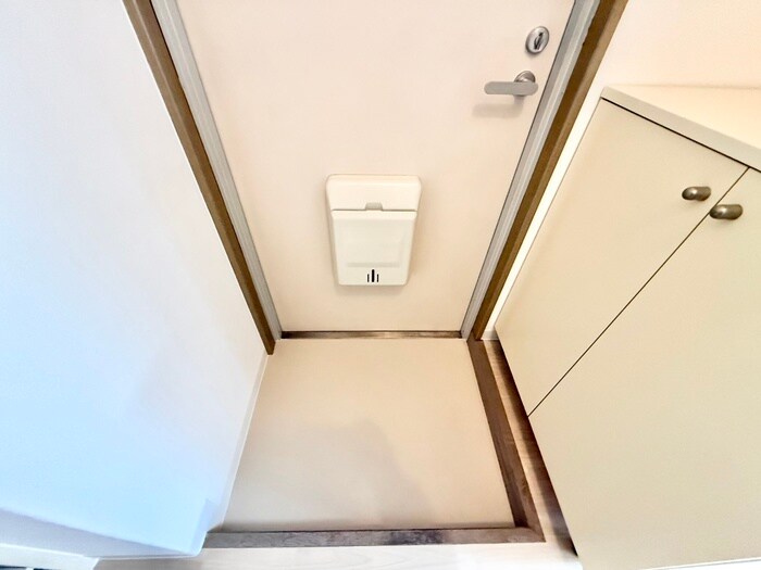 物件内観写真22　(玄関)