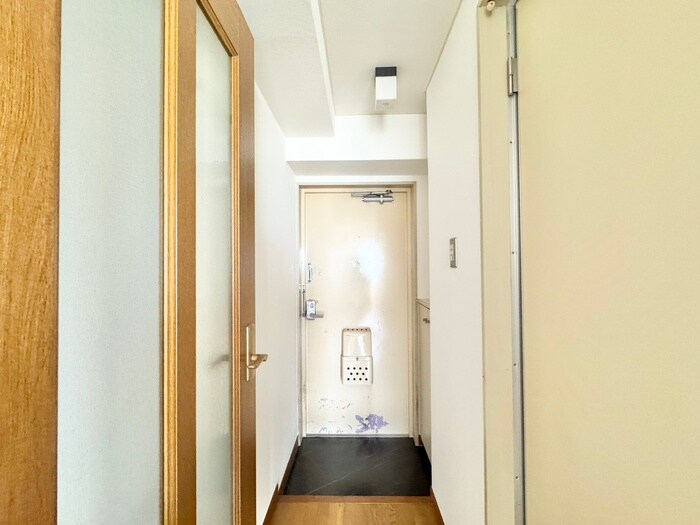物件内観写真20　(玄関)
