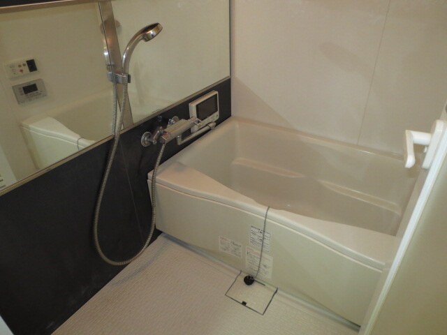 物件内観写真8　(バス／シャワールーム等)