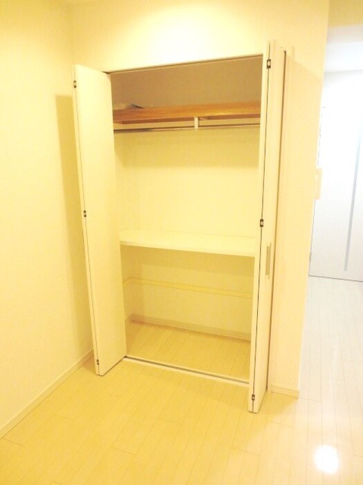 物件内観写真13　(収納)