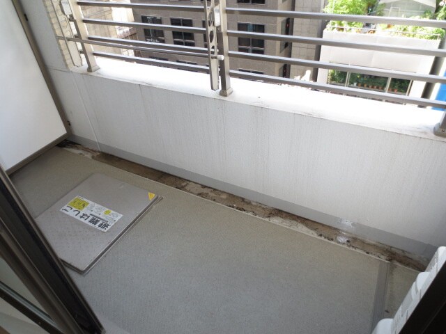 物件内観写真16　(ベランダ・バルコニー)