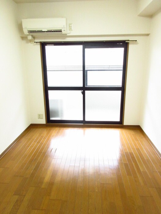 物件内観写真5　(居室)