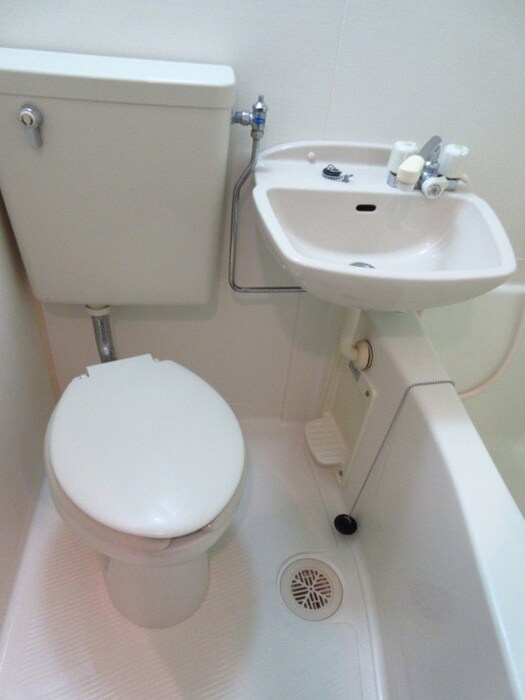 物件内観写真9　(トイレ)