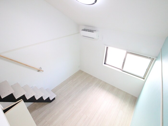 物件内観写真11　(居室)