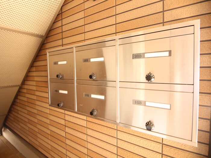 物件外観写真6　(建物設備)