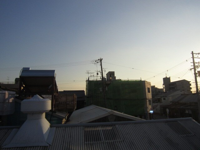 物件内観写真11　(室内からの展望)