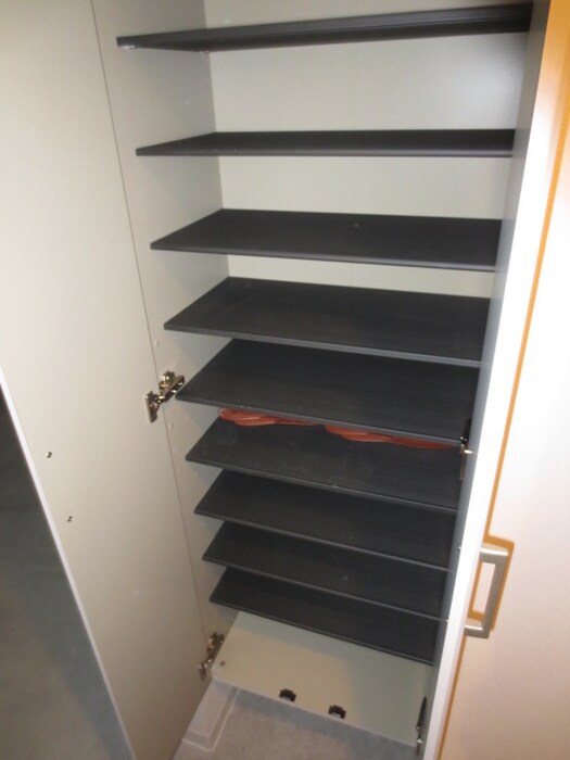 物件内観写真16　(靴箱)