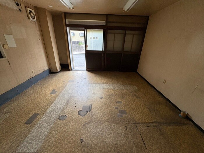 物件内観写真11　(内観写真)