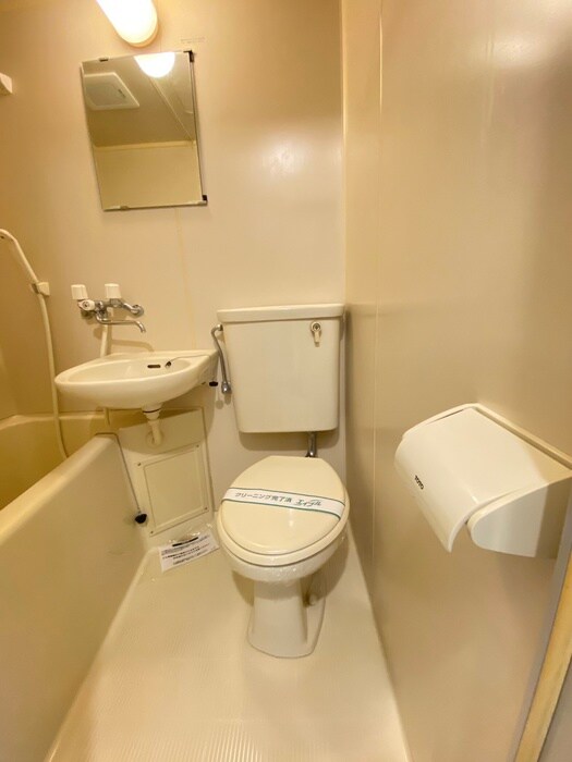 物件内観写真12　(トイレ)