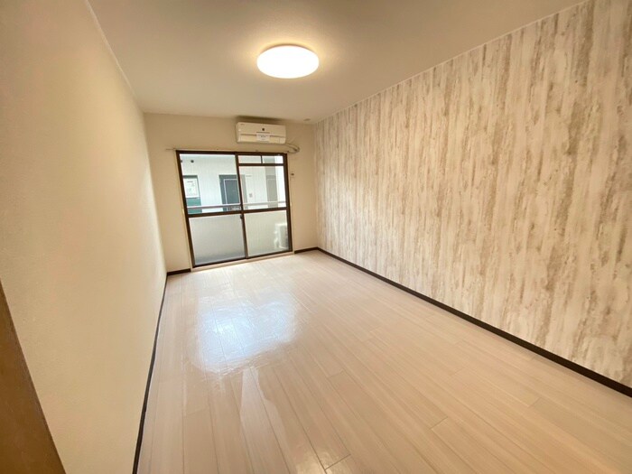 物件内観写真22　(居室)