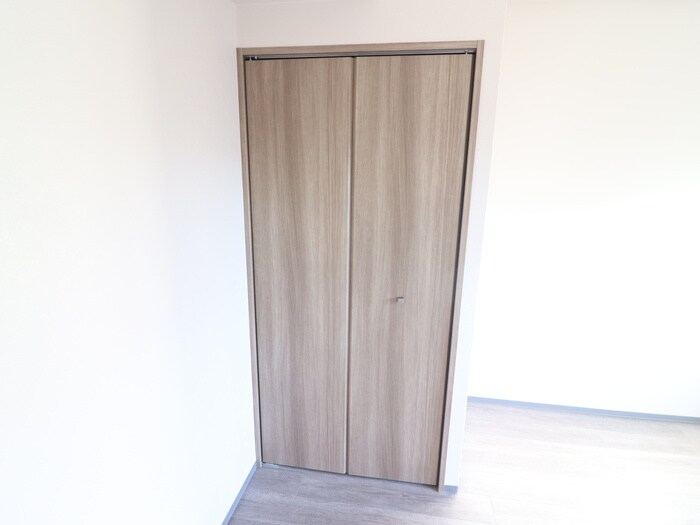 物件内観写真13　(収納)