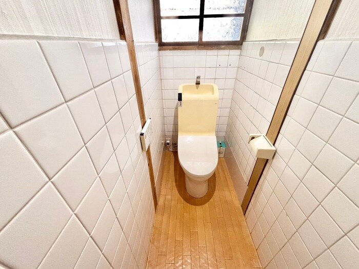 物件内観写真9　(トイレ)