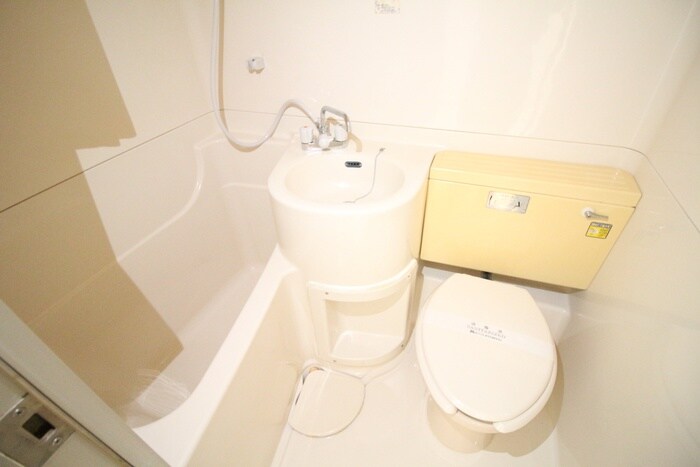 物件内観写真10　(バス／シャワールーム等)