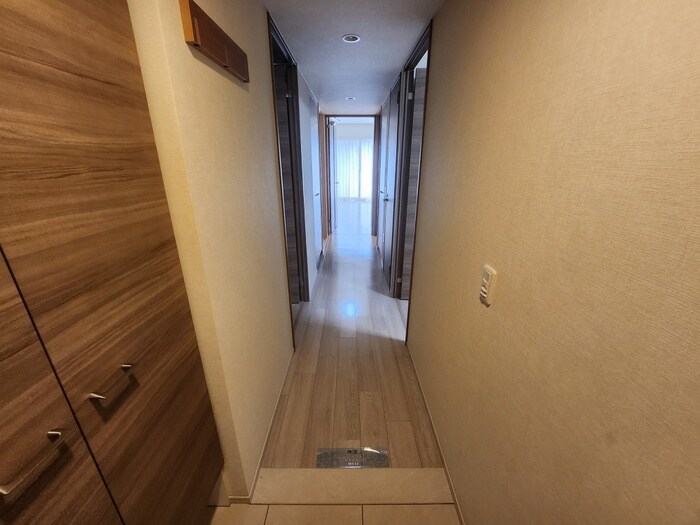 物件内観写真17　(廊下)