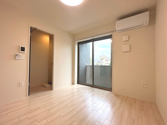 物件内観写真12　(居室)