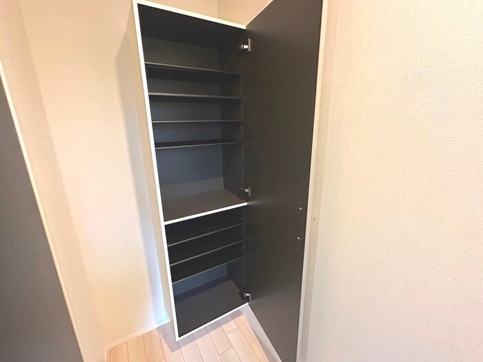 物件内観写真19　(靴箱)