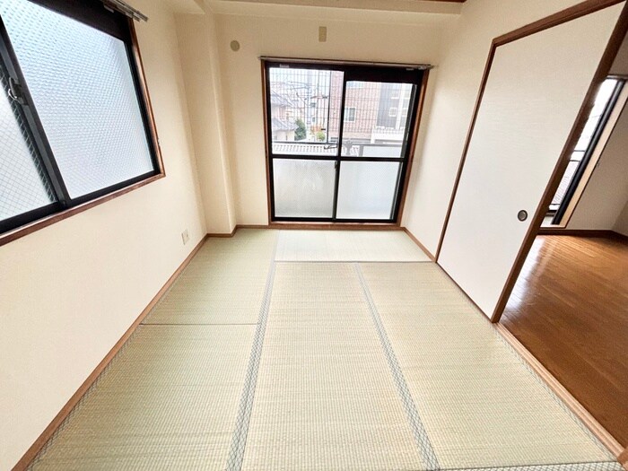 物件内観写真11　(居室)