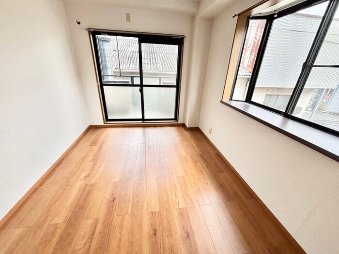 物件内観写真13　(居室)