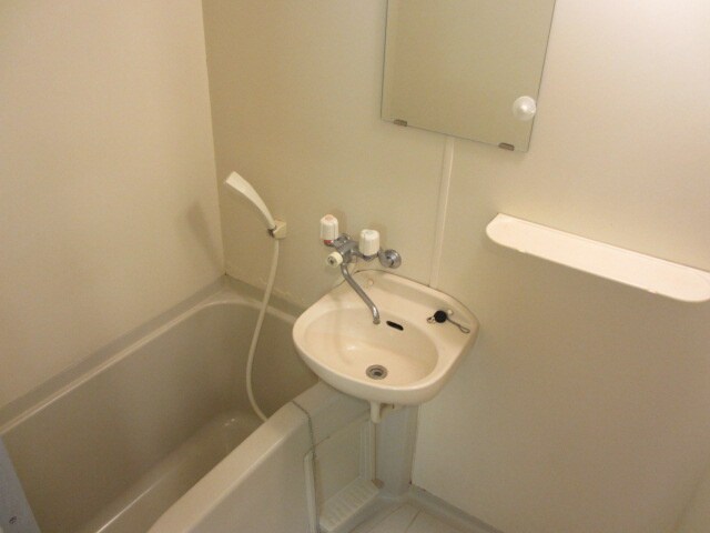 物件内観写真14　(バス／シャワールーム等)
