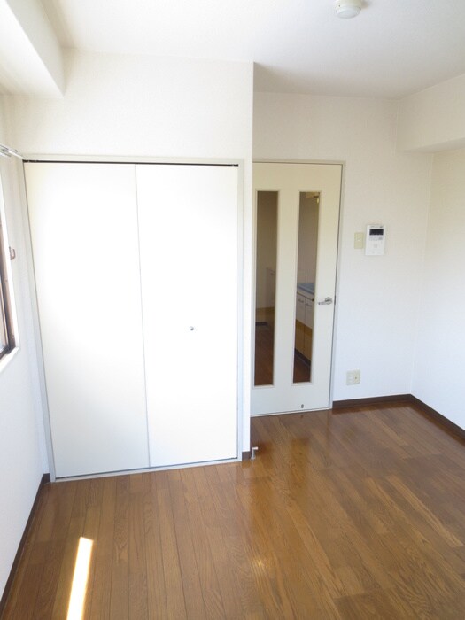 物件内観写真14　(居室)