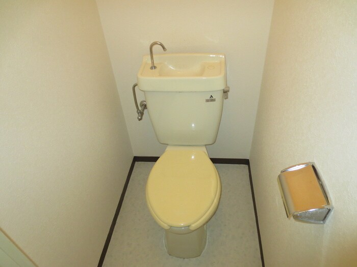 物件内観写真12　(トイレ)