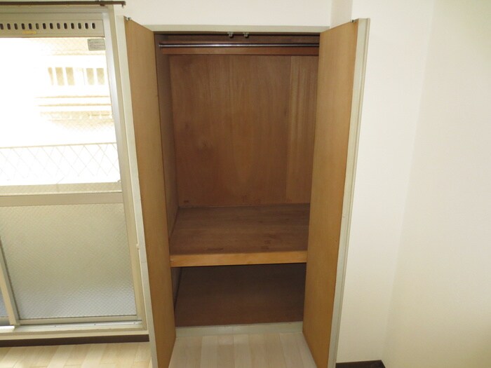 物件内観写真16　(収納)