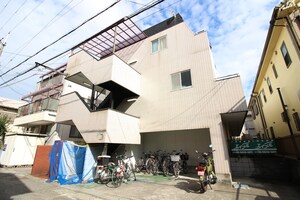 グランドール服部外観写真