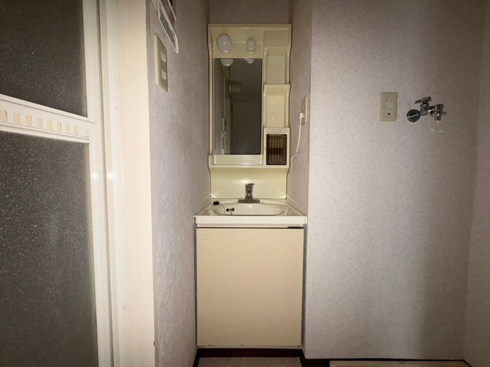 物件内観写真11　(洗面)