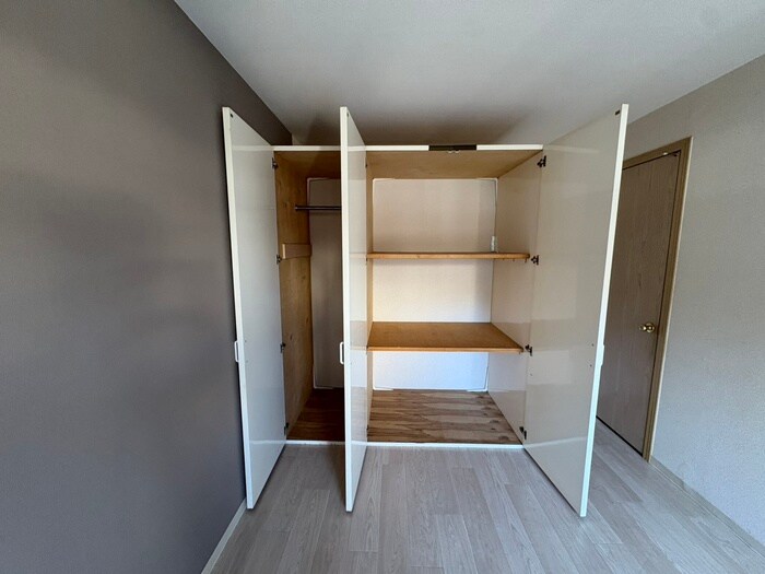 物件内観写真14　(収納)