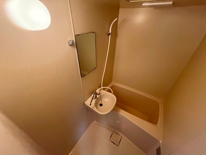 物件内観写真8　(バス／シャワールーム等)