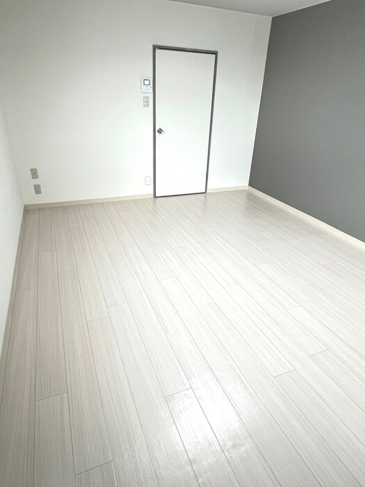 物件内観写真16　(内観写真)