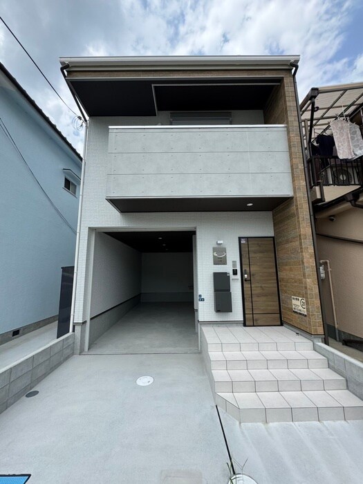 物件外観写真1　(外観写真)