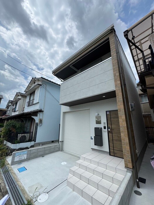 物件外観写真3　(外観写真)