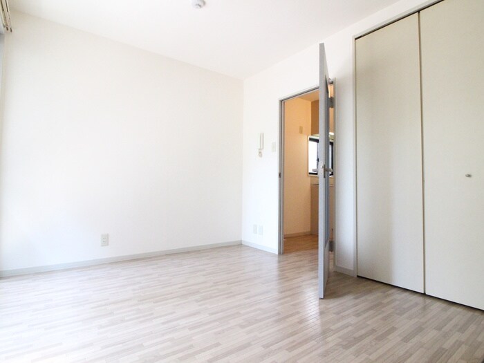 物件内観写真11　(居室)