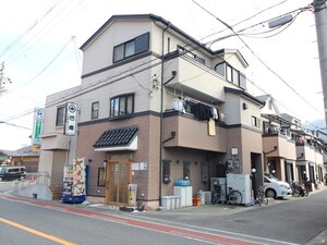 東山町店舗付住宅外観写真