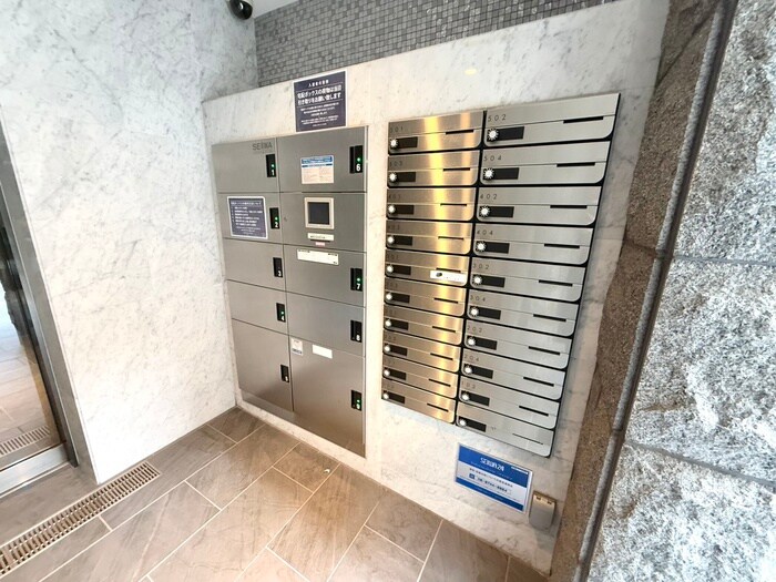 物件外観写真4　(建物設備)