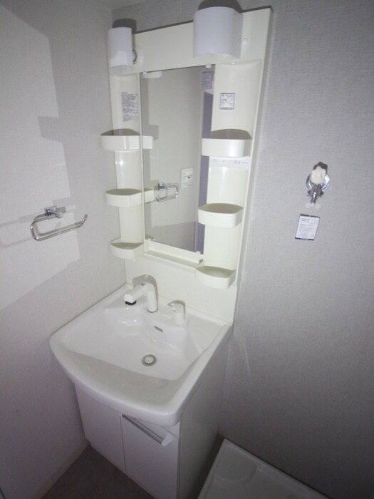 物件内観写真11　(洗面)