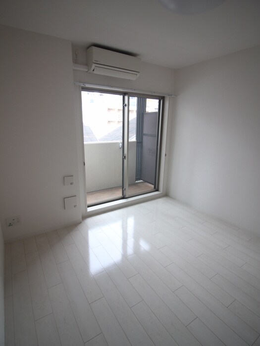 物件内観写真16　(居室)