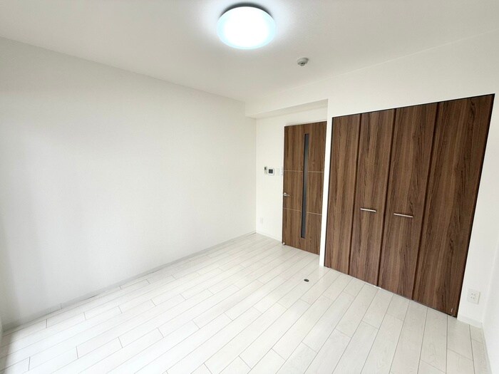 物件内観写真18　(居室)