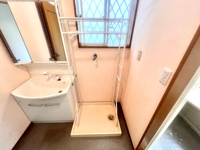 物件内観写真22　(洗濯機置場)