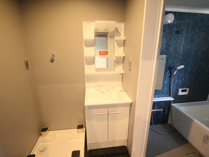 物件内観写真11　(洗面)