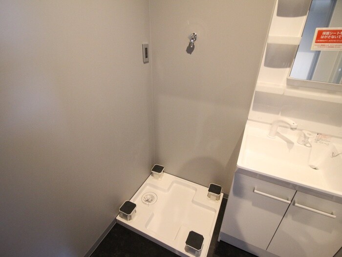 物件内観写真19　(洗濯機置場)