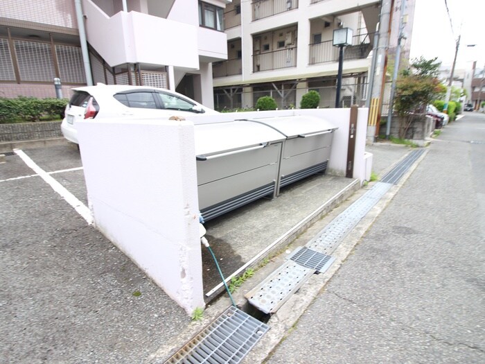 物件外観写真6　(建物設備)