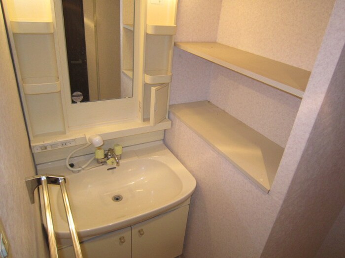 物件内観写真11　(洗面)