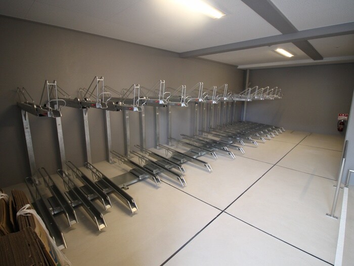 物件外観写真3　(駐輪場)