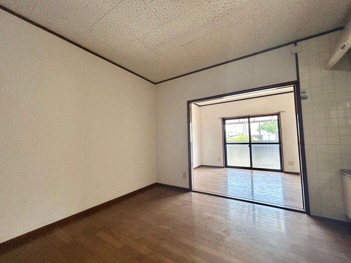 物件内観写真19　(居室)