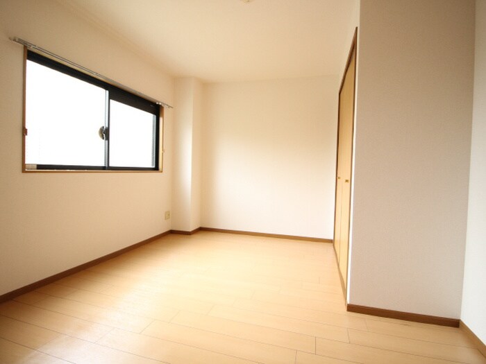 物件内観写真17　(居室)