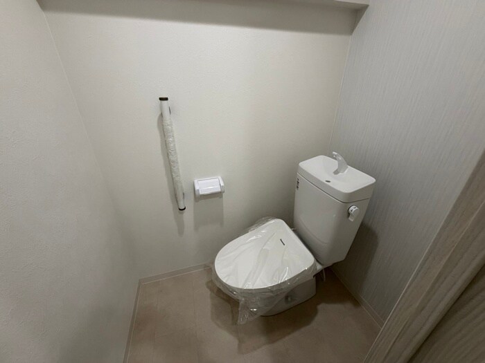 物件内観写真12　(トイレ)