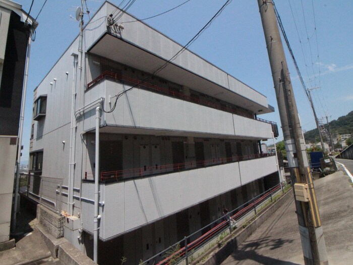 物件外観写真6　(駐輪場)