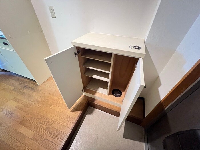 物件内観写真18　(靴箱)